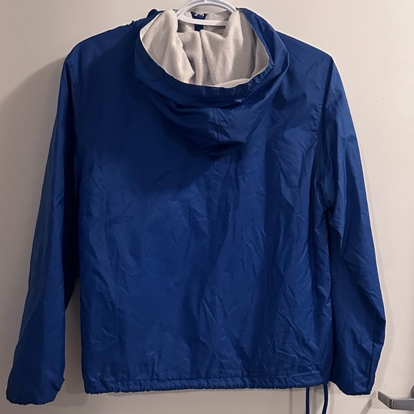 Women’s Obey windbreaker size X small - Picture 3 of 3